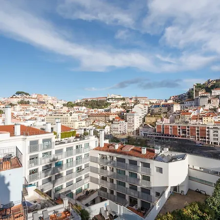 New Castle View Apartment *